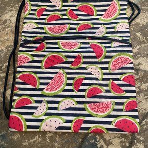 Thirty-on cinch thermal backpack